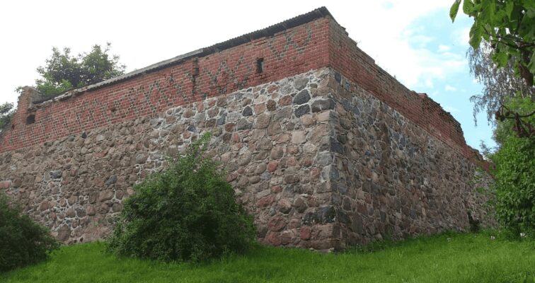 Замок Фридланд